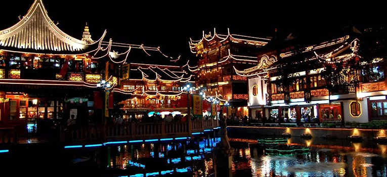 Days Beijing  Xi   an  Chengdu  Yangtze River and Shanghai Tour