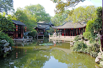 Tongli Water Town： A Cultural Water Town of Chinese Han Nationality